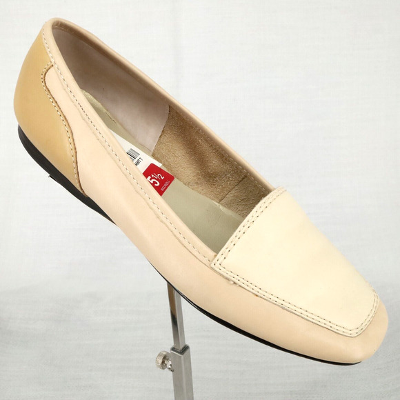 Enzo Angiolini Shoes Womens 5.5 M Leather Loafers Beige Liberty Flats Slip On - Picture 1 of 14